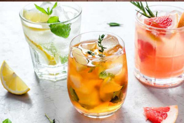 শরীরে পানির ঘাটতি পূরণ করতে যেসব ফল উপকারী