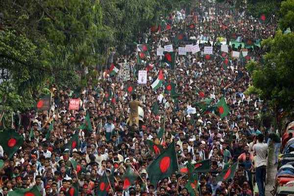 'শহীদি মার্চ' থেকে বৈষম্যবিরোধী ছাত্র আন্দোলনের ৫ দফা